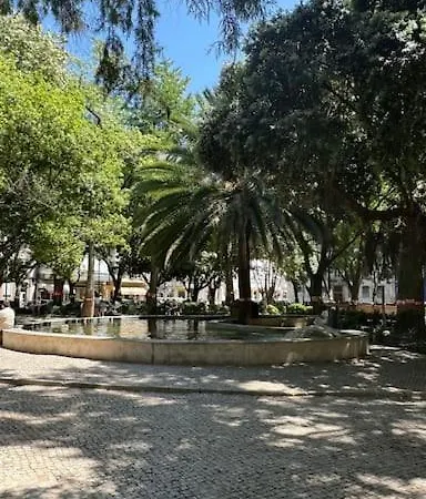 4 Cantos